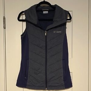 Columbia Women's Blue Vest sz S